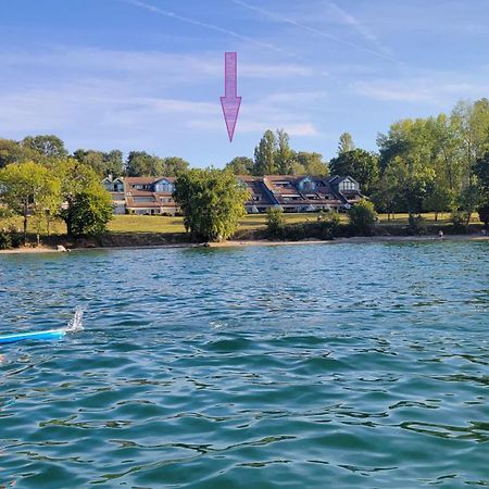 Lakefront. Appartement Pieds Dans L'Eau. View And Direct Access To The Lake. Anthy-sur-Leman Esterno foto